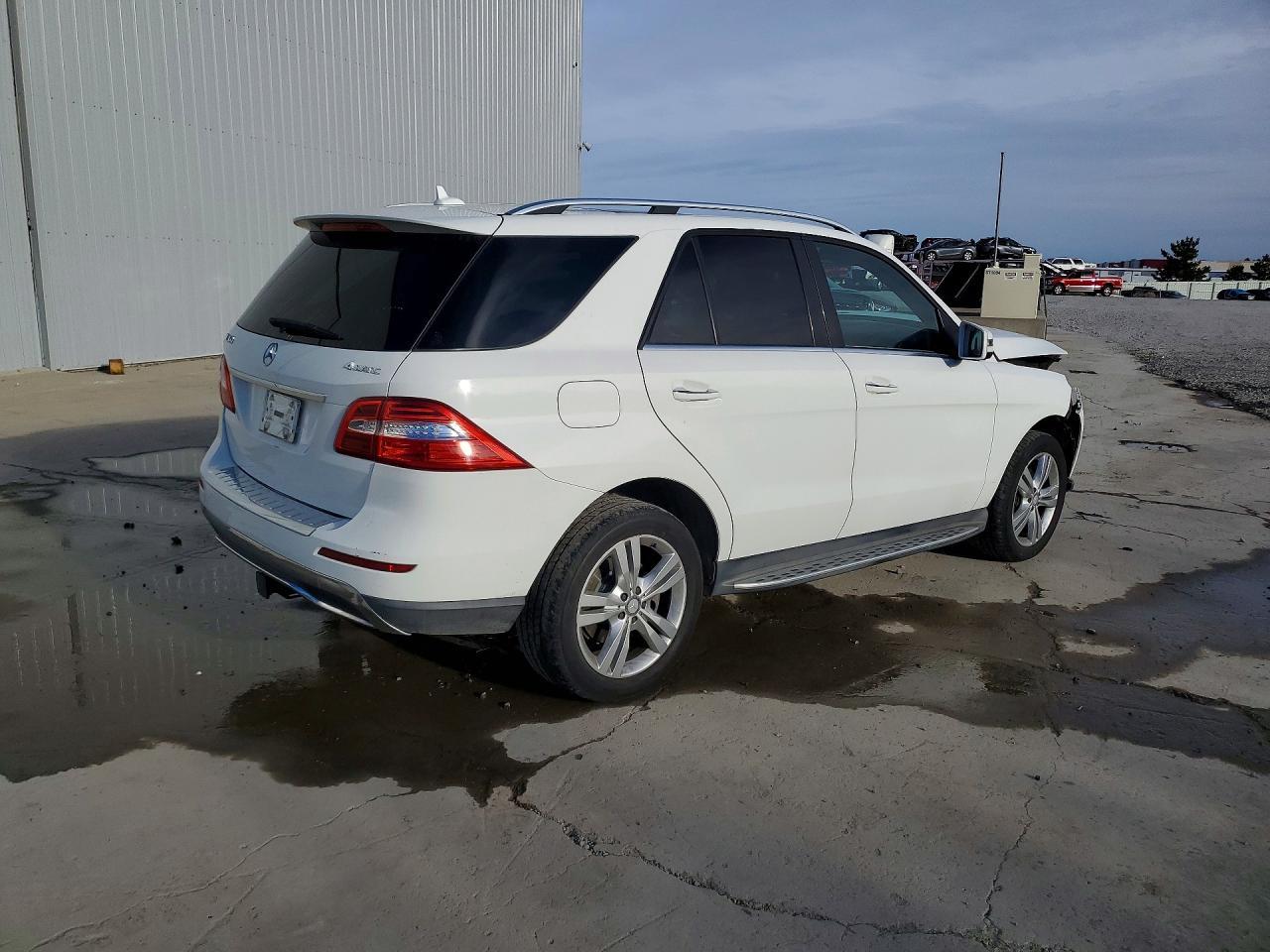 2015 Mercedes-Benz Ml 350 4Matic - Фото 3