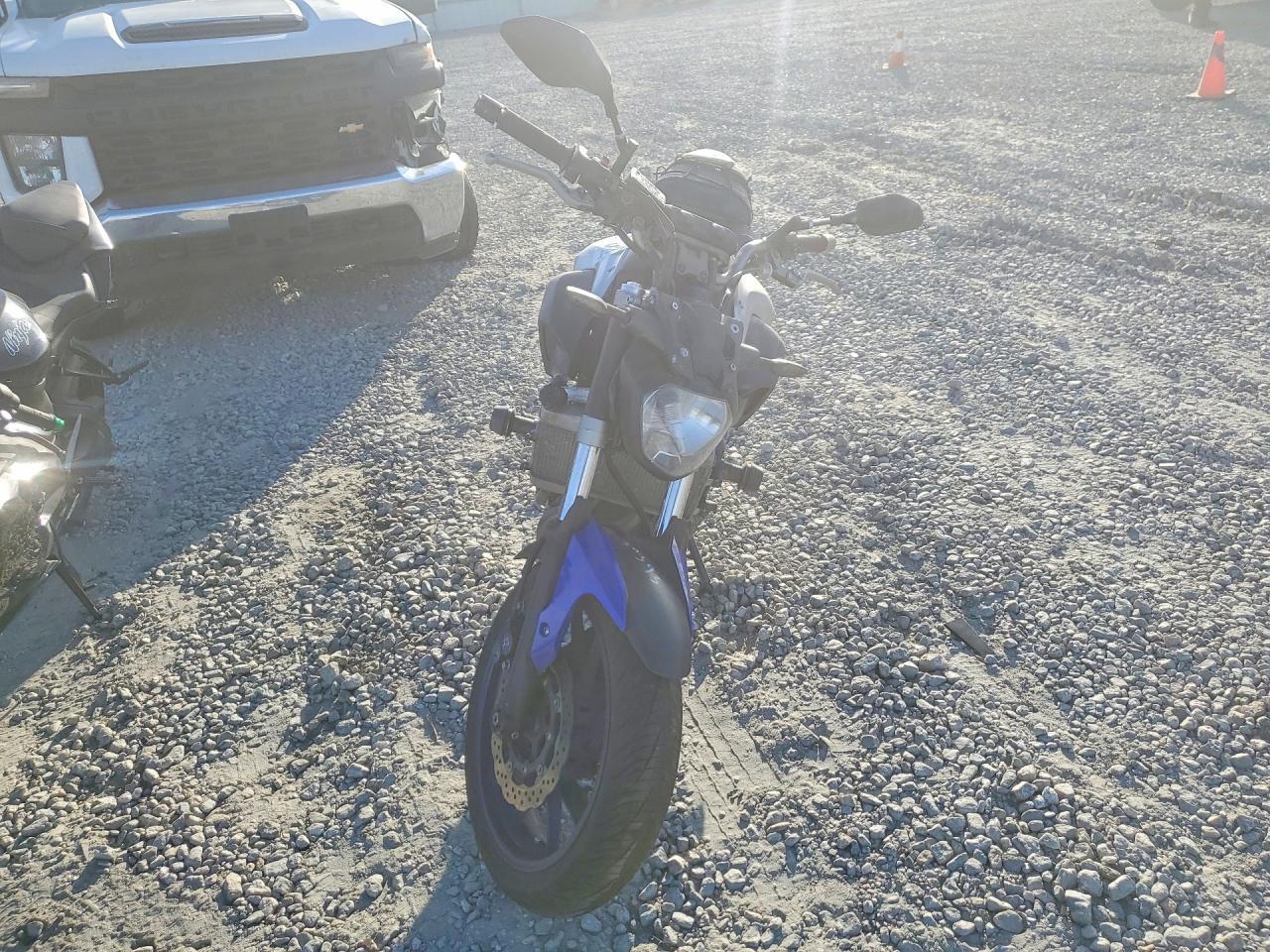 2016 Yamaha Fz07 - Фото 2