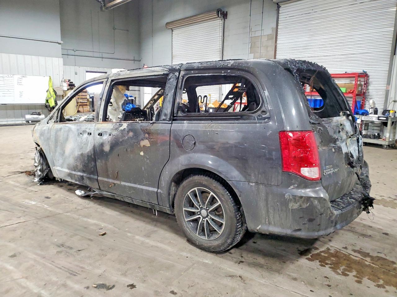 2019 Dodge Grand Caravan Sxt - Фото 2