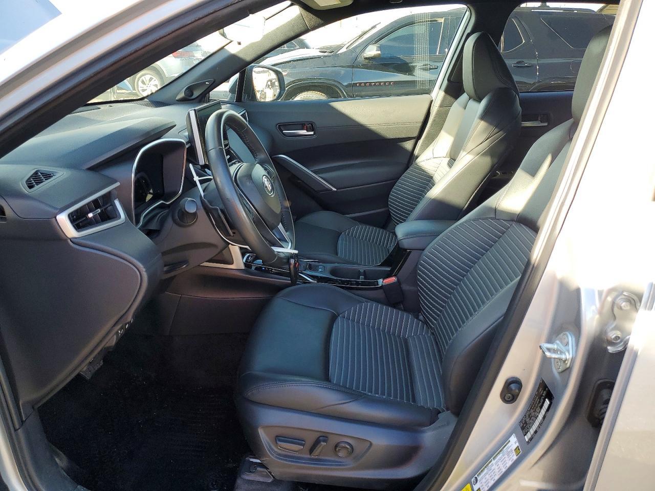 2024 Toyota Corolla Cross Hybrid Xse - Фото 7