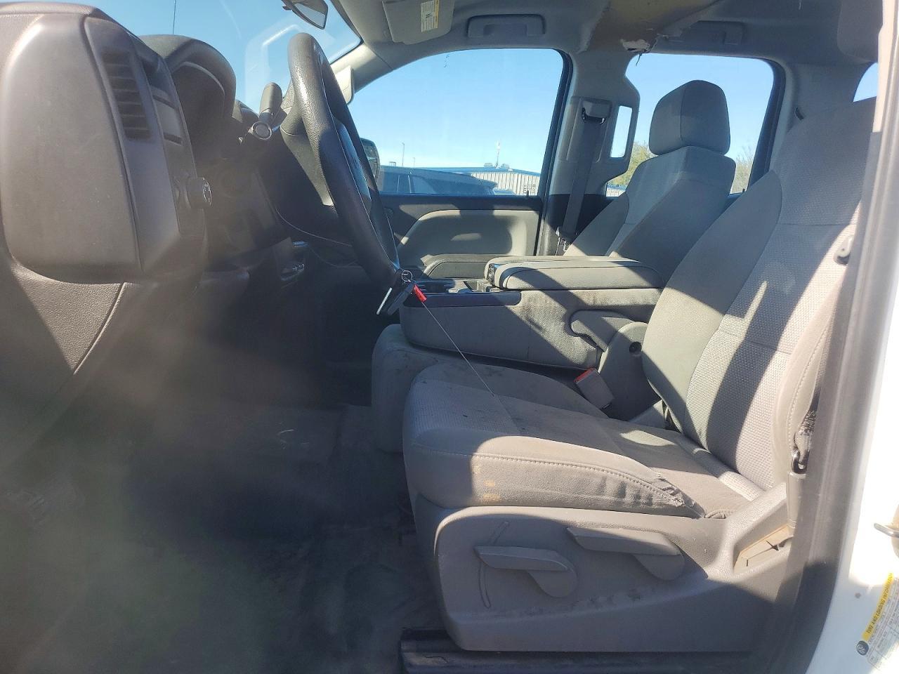 2016 Chevrolet Silverado C1500 - Image 7