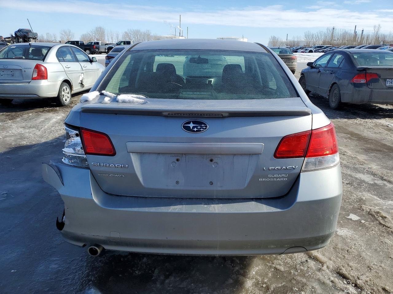 2010 Subaru Legacy 2.5 - Image 6