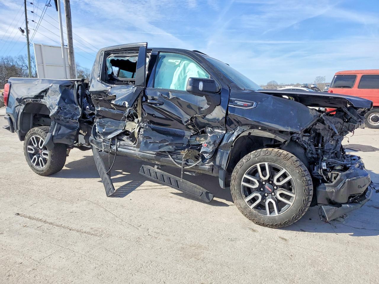 2023 GMC Sierra K1500 At4 - Фото 4