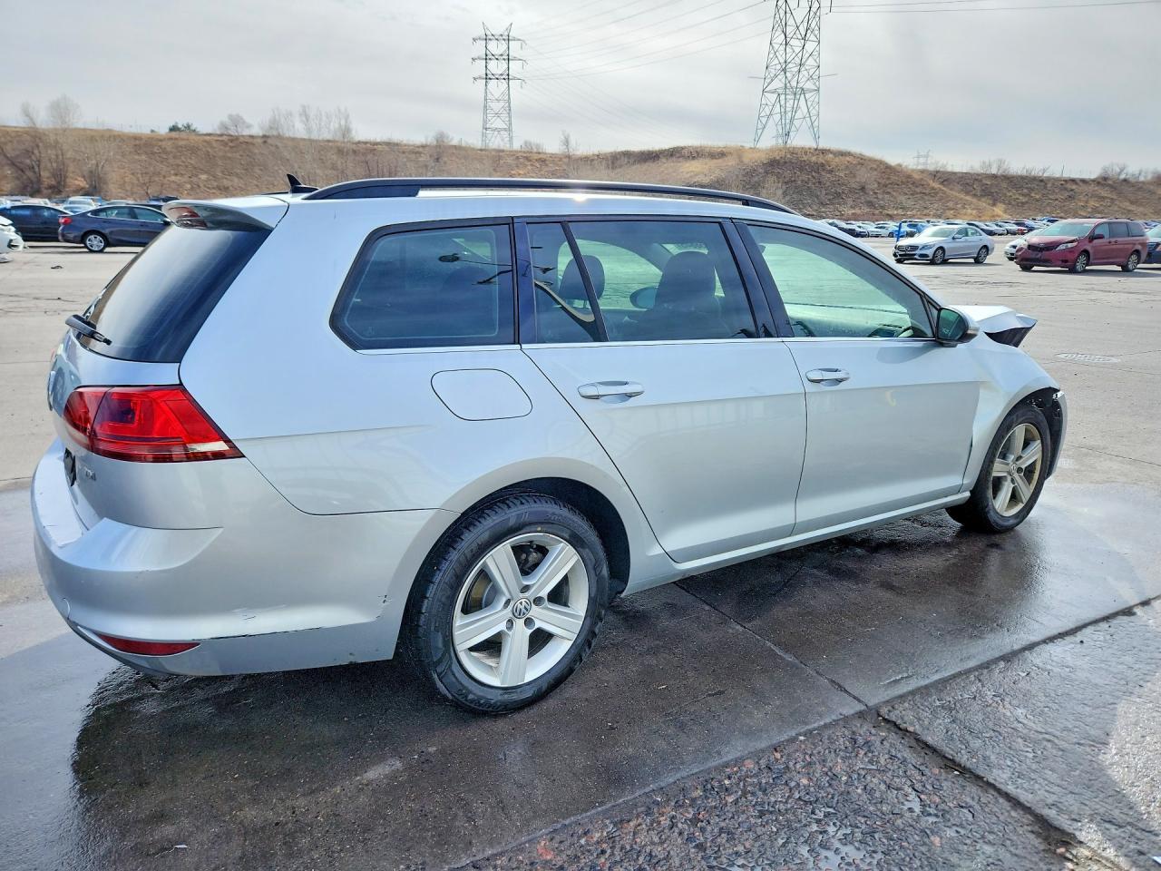 2015 Volkswagen Golf Sportwagen Tdi S - Фото 3