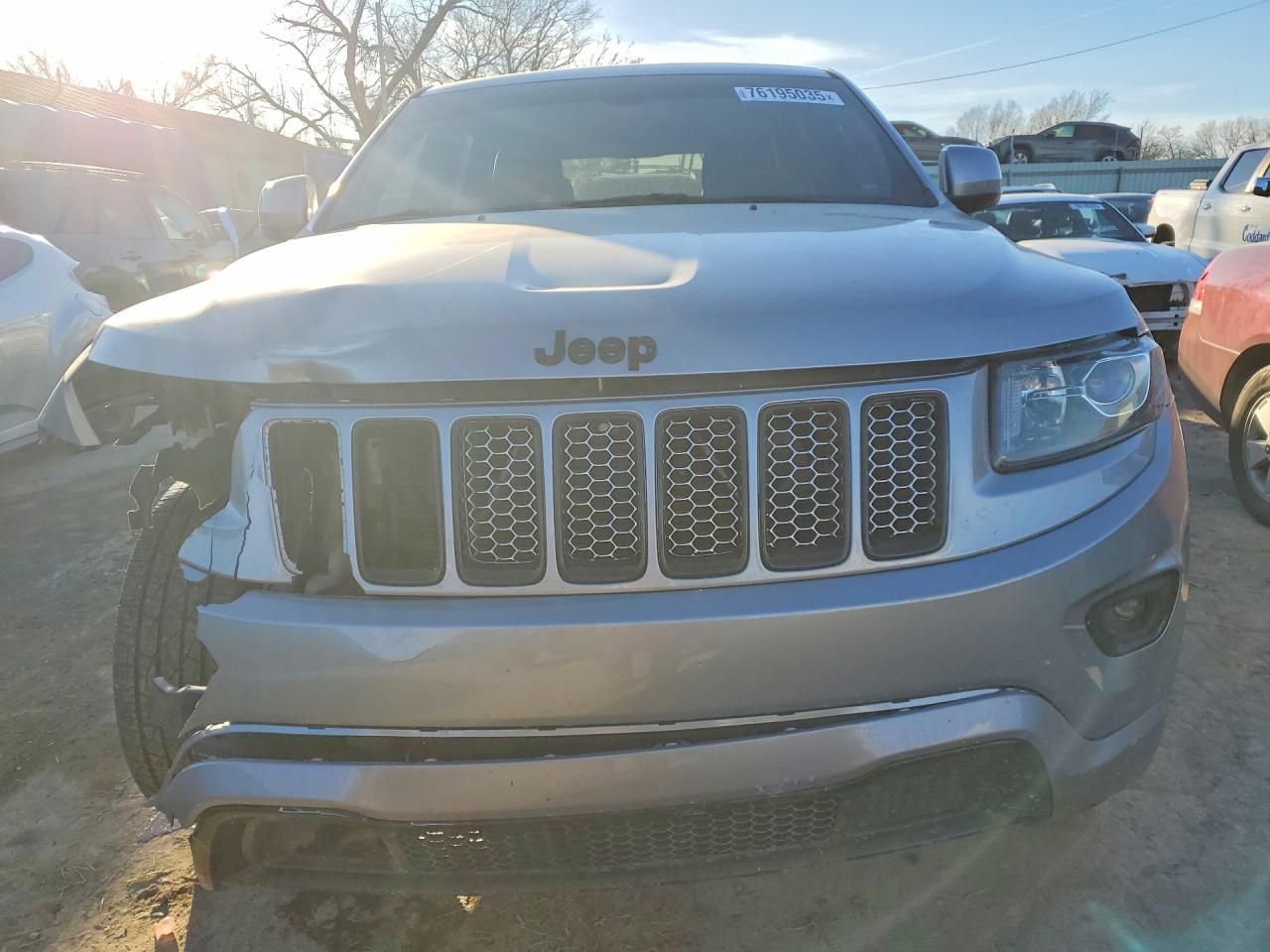 2015 Jeep Grand Cherokee Laredo - Фото 5