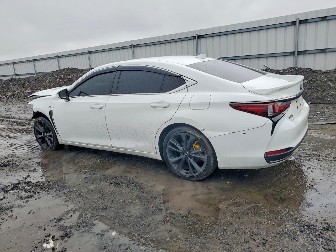 2023 Lexs Es 300H F Sport Handling - Image 3