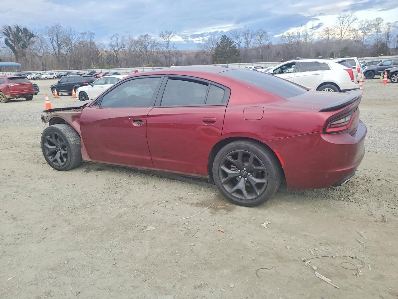 2020 Dodge Charger Sxt - Фото 2