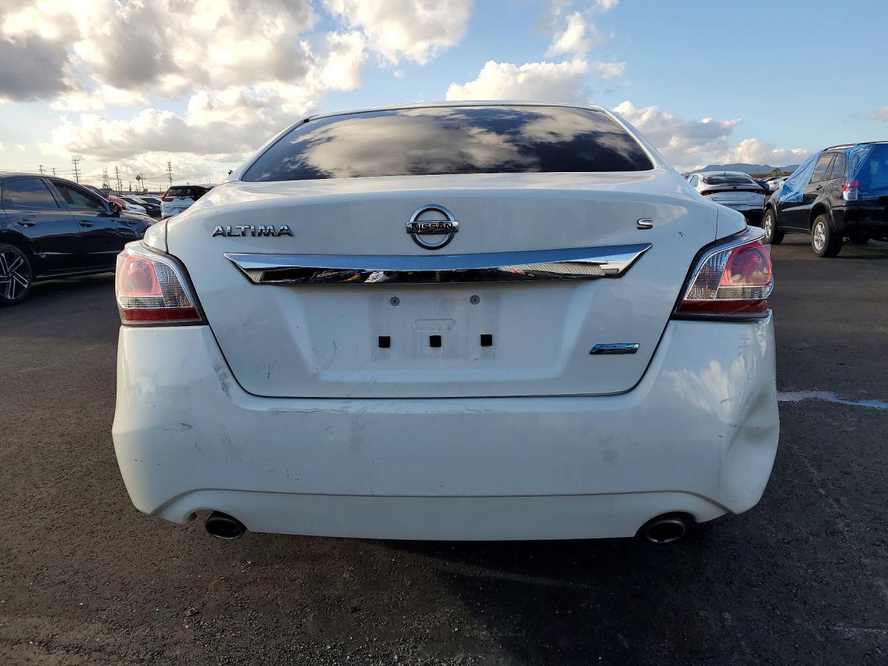 2014 Nissan Altima 2.5 - Image 6