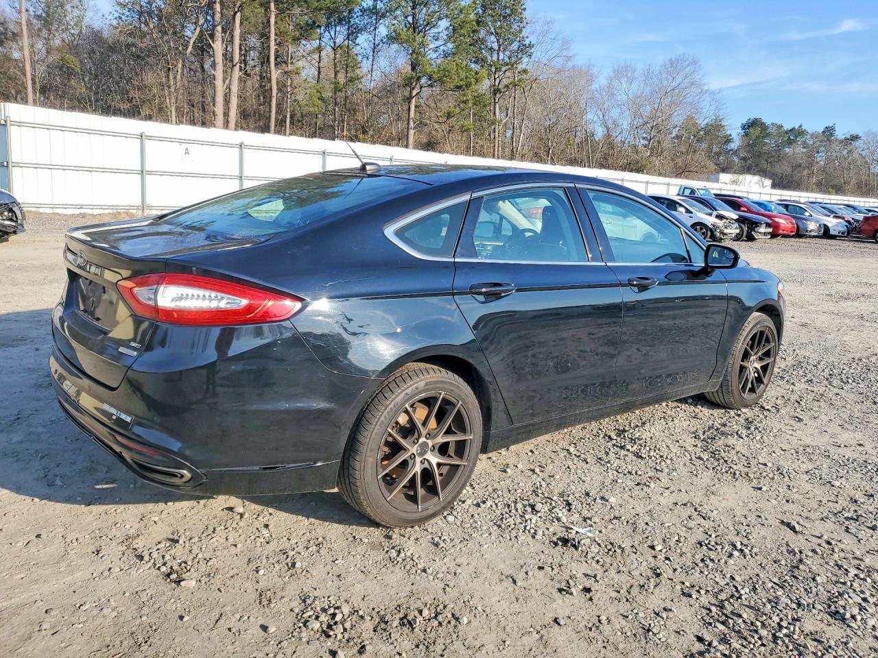 2016 Ford Fusion Se - Фото 3