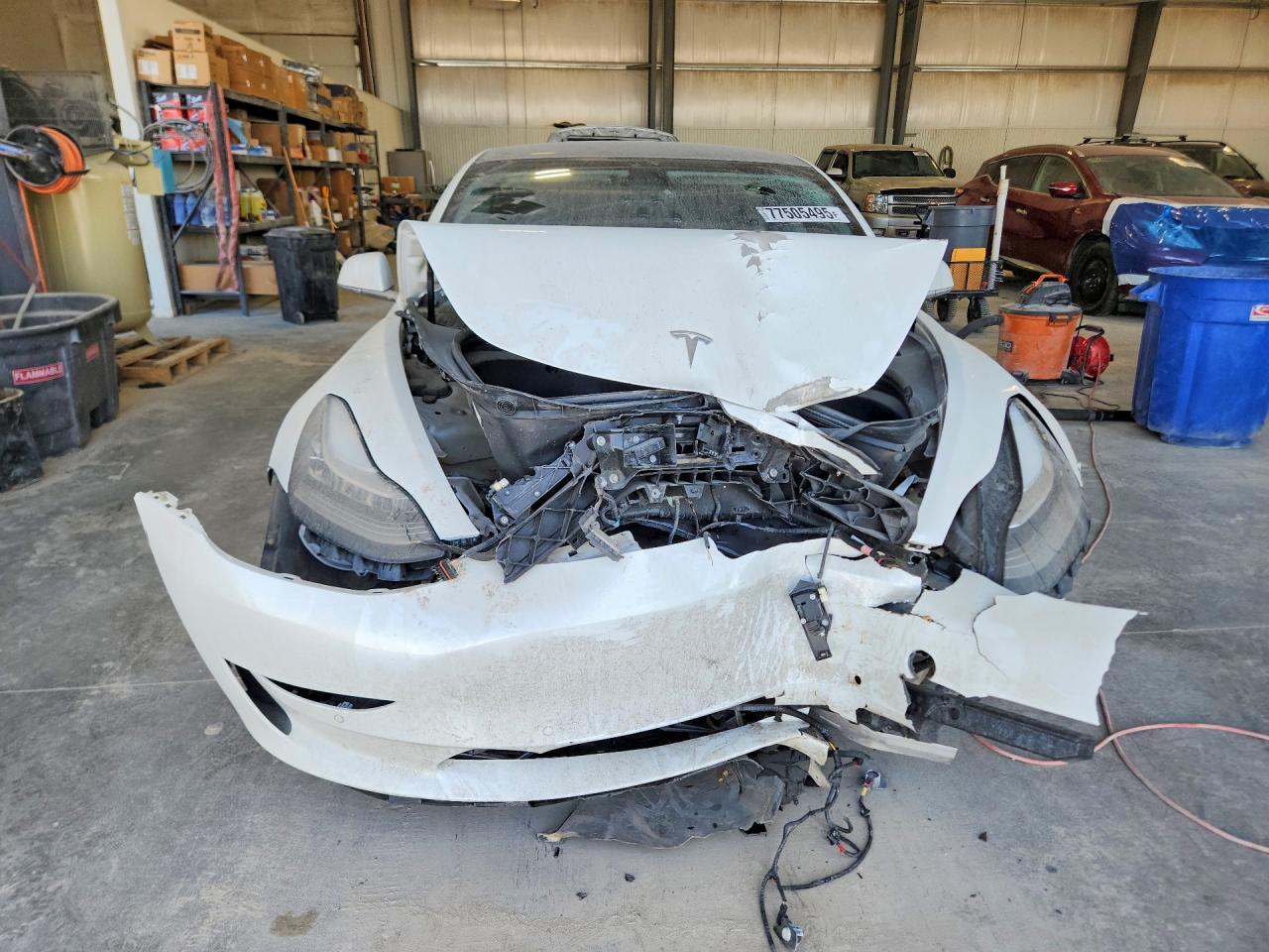 2020 Tesla Model 3 - Фото 5