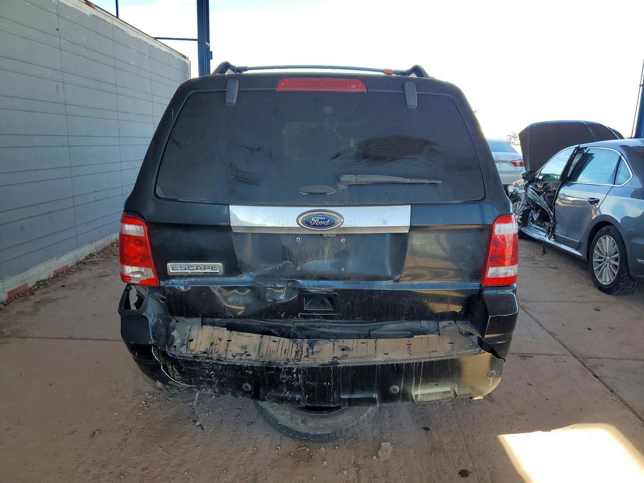 2012 Ford Escape Limited - Image 6