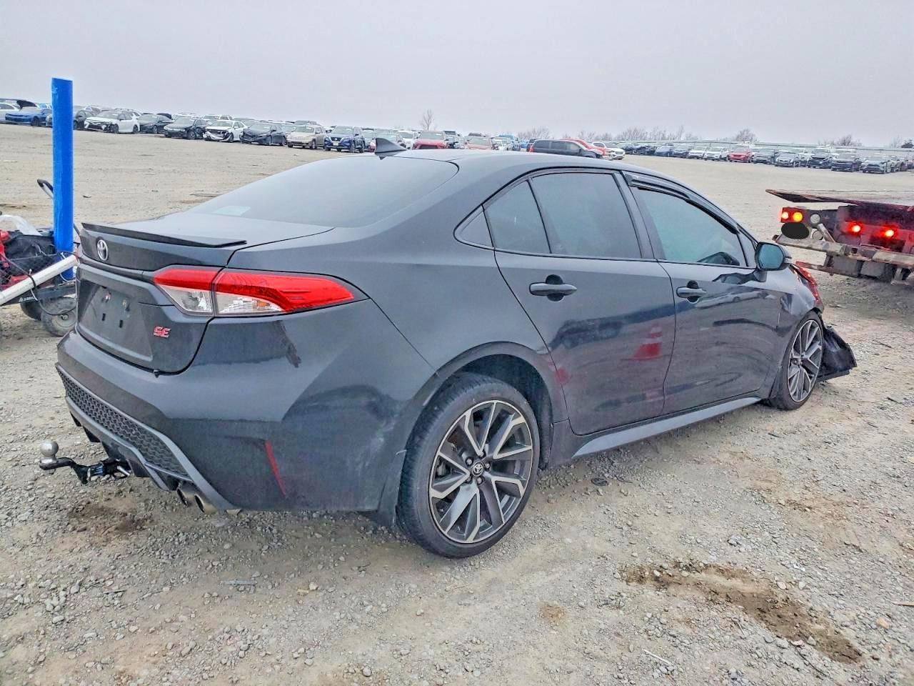 2020 Toyota Corolla Se - Фото 3