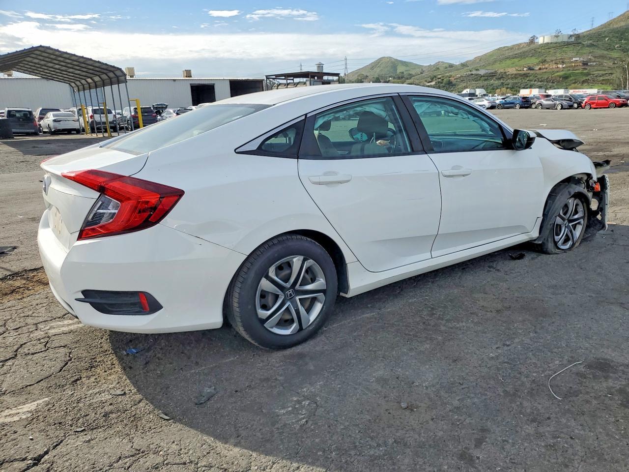 2018 Honda Civic Lx - Image 3