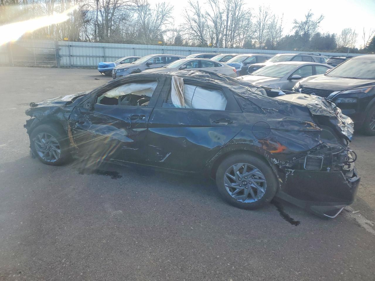 2024 Hyundai Elantra Sel - Фото 2