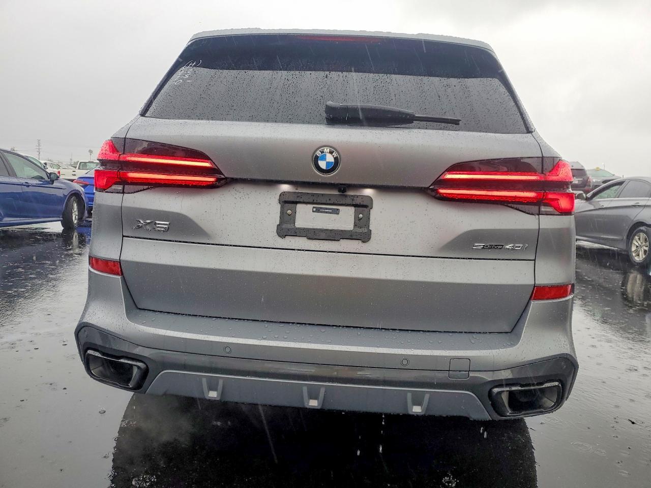 2025 BMW X5 - Image 6