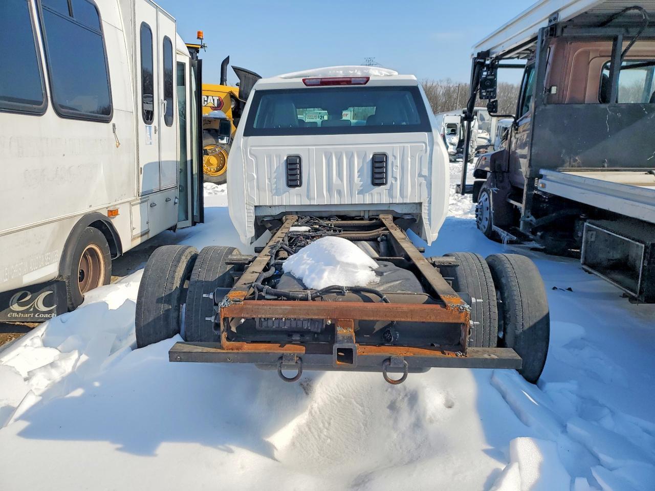 2025 GMC Sierra Hd Truck Cab And Chassis - Image 6