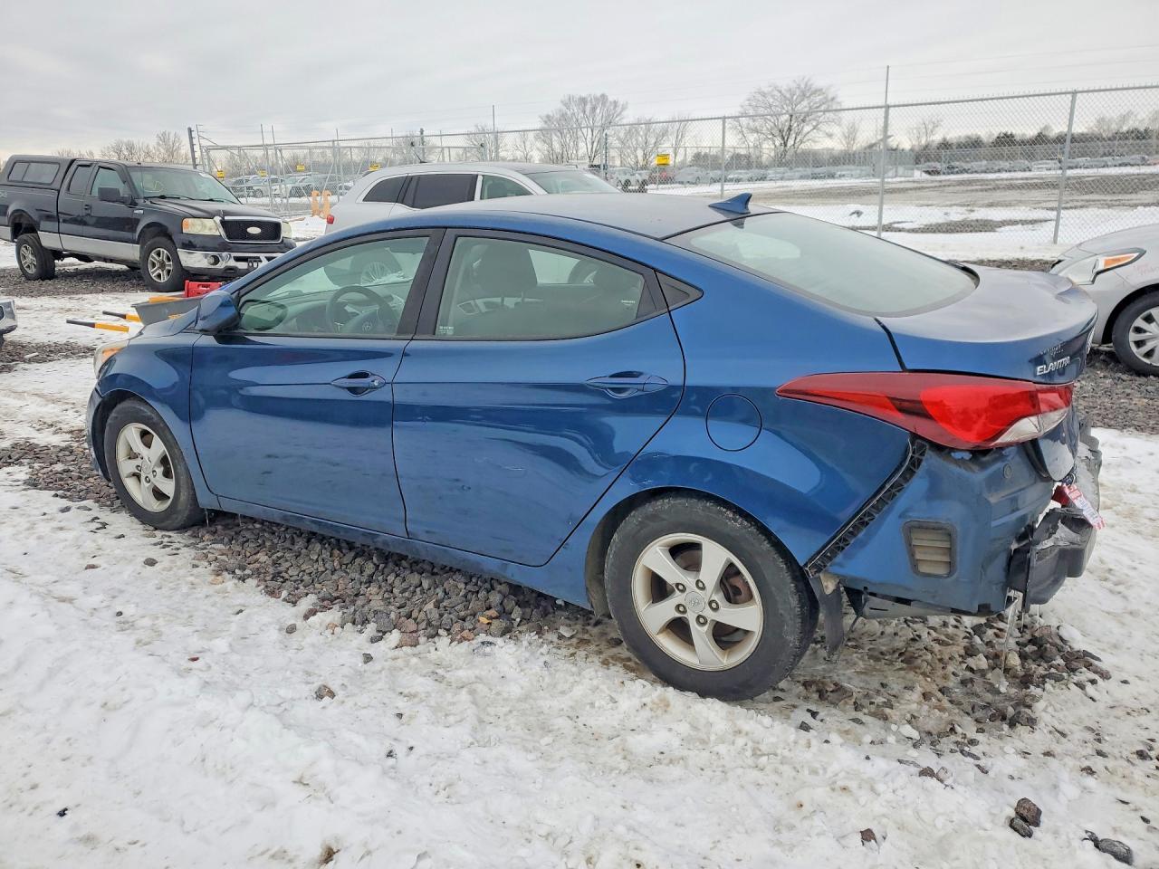 2015 Hyundai Elantra Se - Image 2