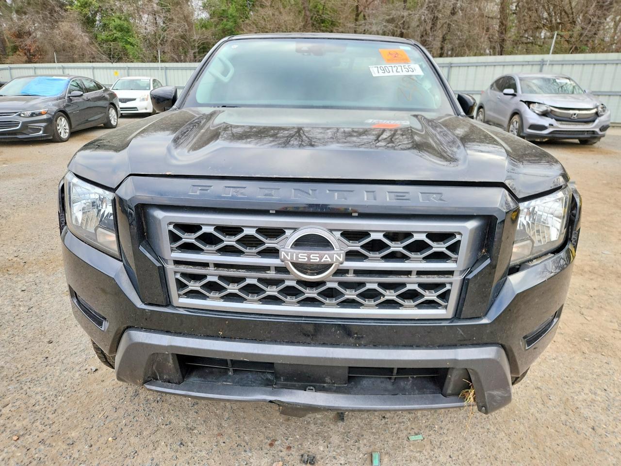 2022 Nissan Frontier - Image 5