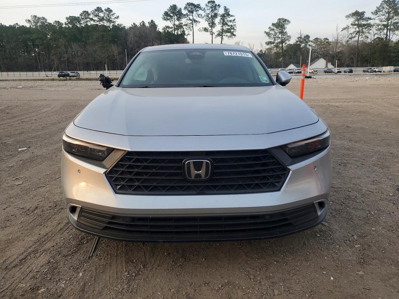 2023 Honda Accord Touring Hybrid - Image 5
