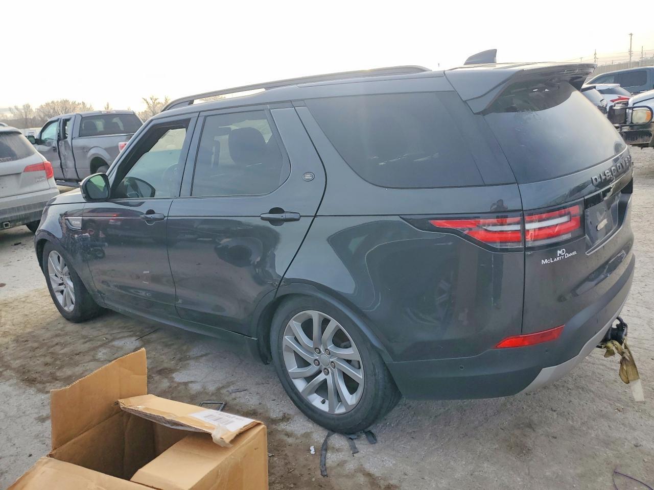2018 Land Rover Discovery Hse - Фото 2