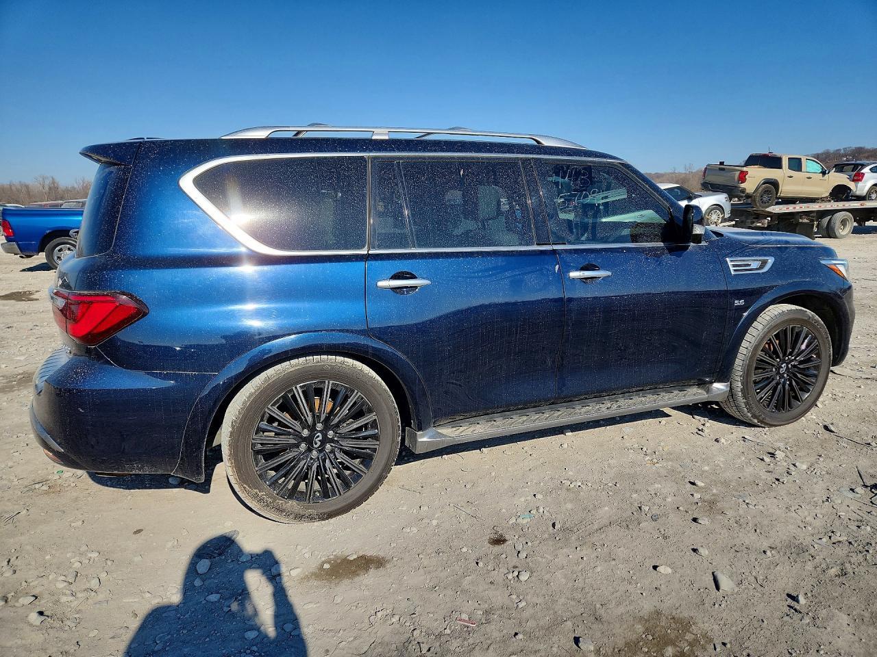 2019 Infiniti Qx80 Luxe - Image 3