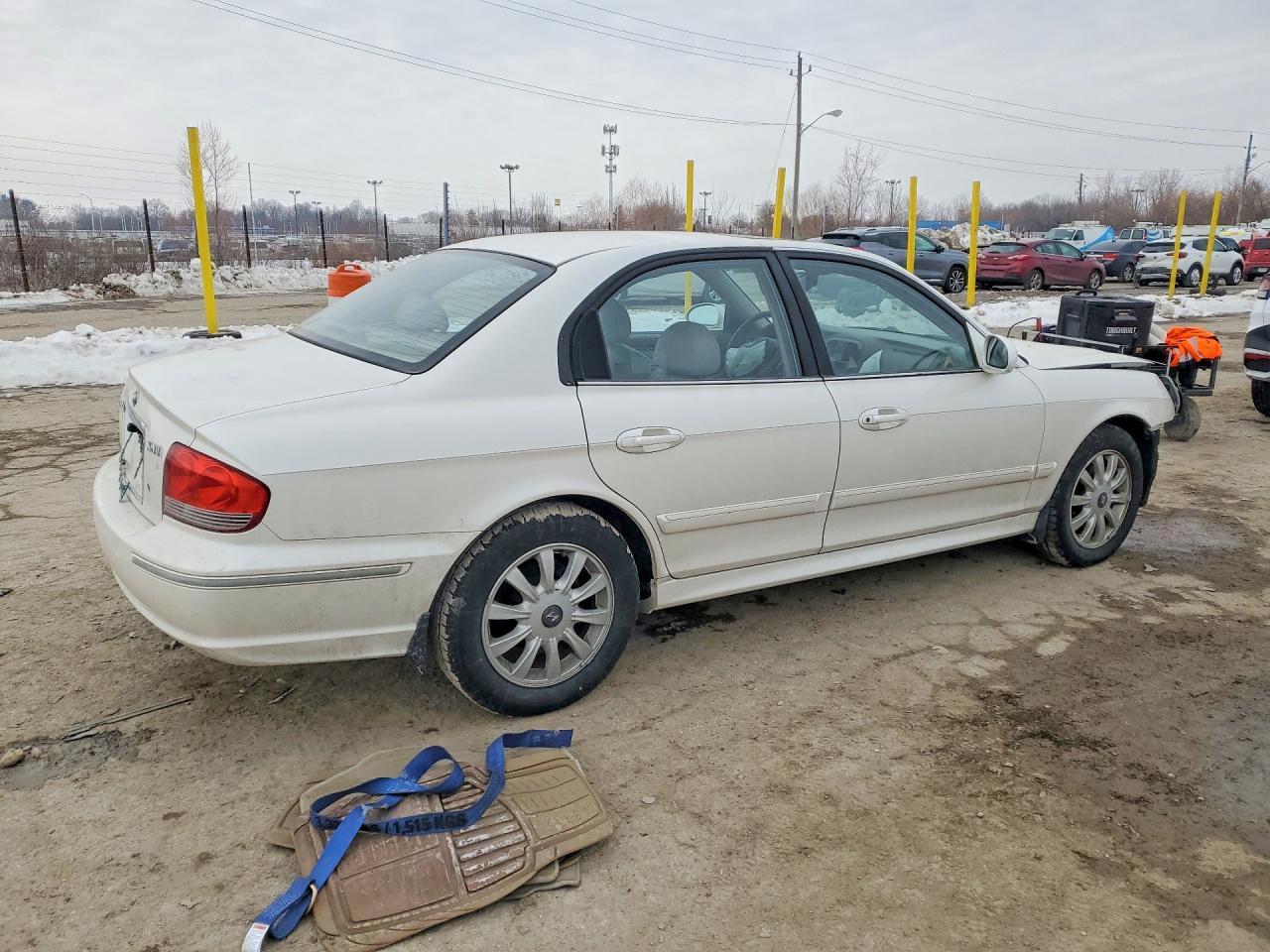 2004 Hyundai Sonata Gls - Image 3