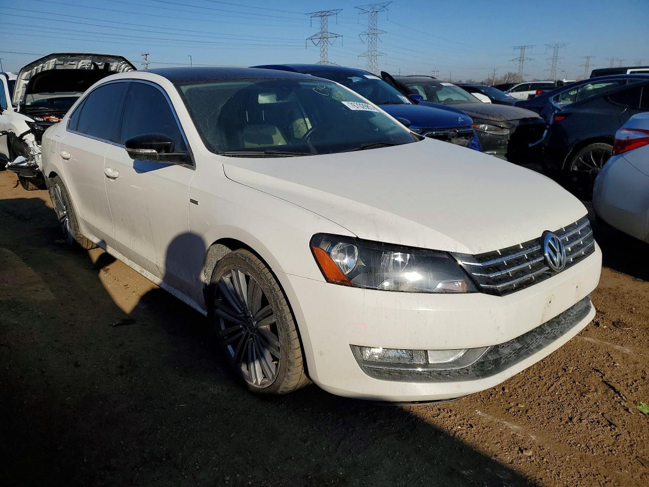 2015 Volkswagen Passat Se - Фото 4