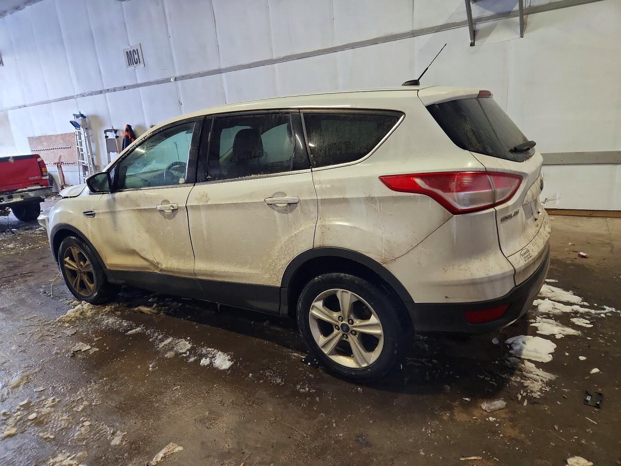 2015 Ford Escape Se - Фото 2