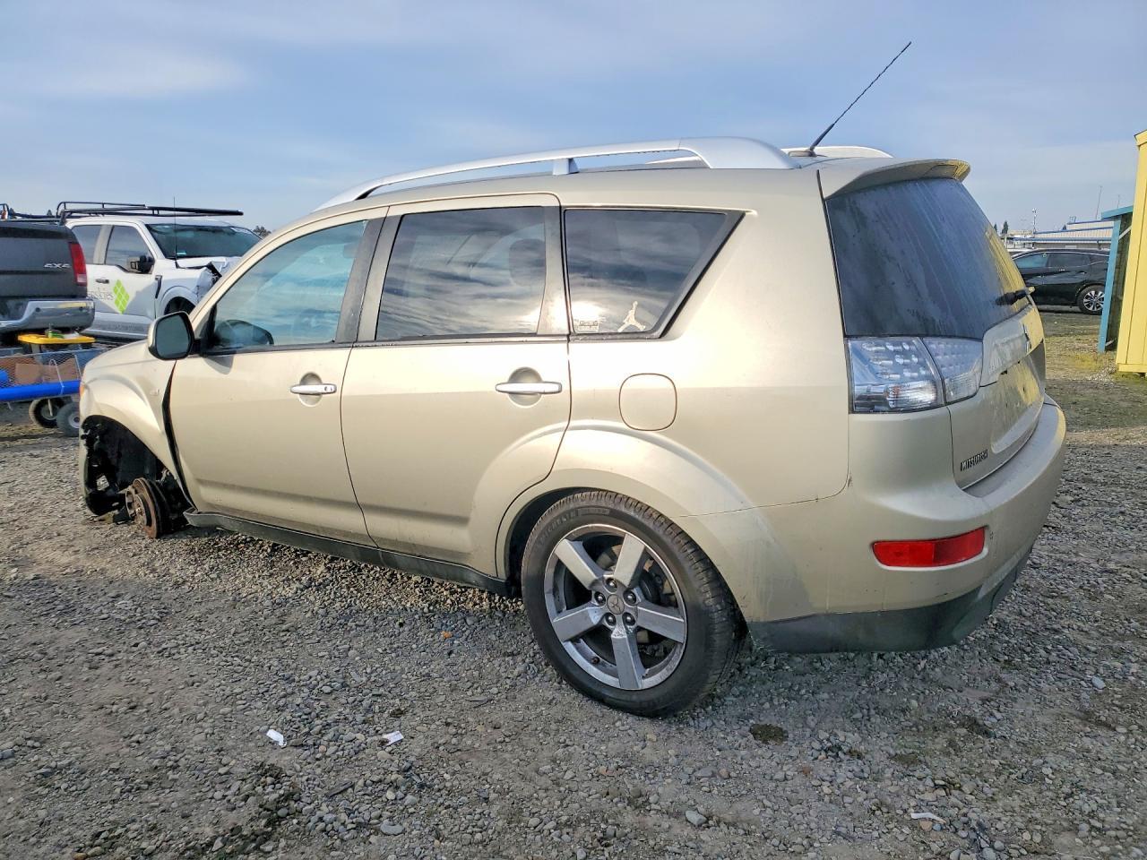 2007 Mitsubishi Outlander Xls - Фото 2