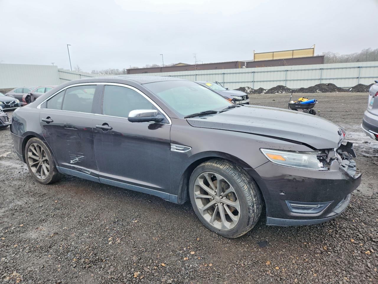 2013 Ford Taurus Limited - Фото 4