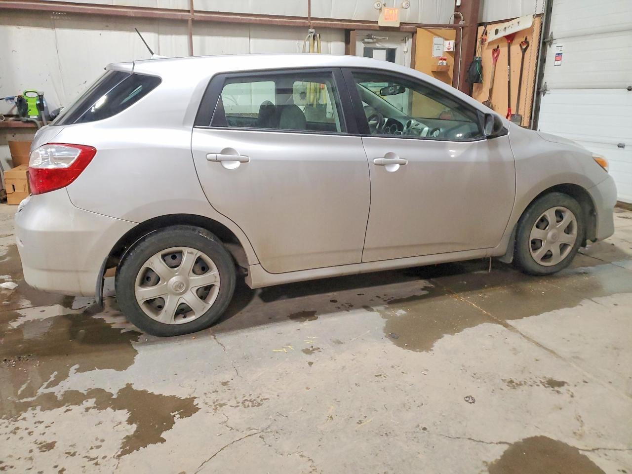 2010 Toyota Corolla Matrix - Фото 3