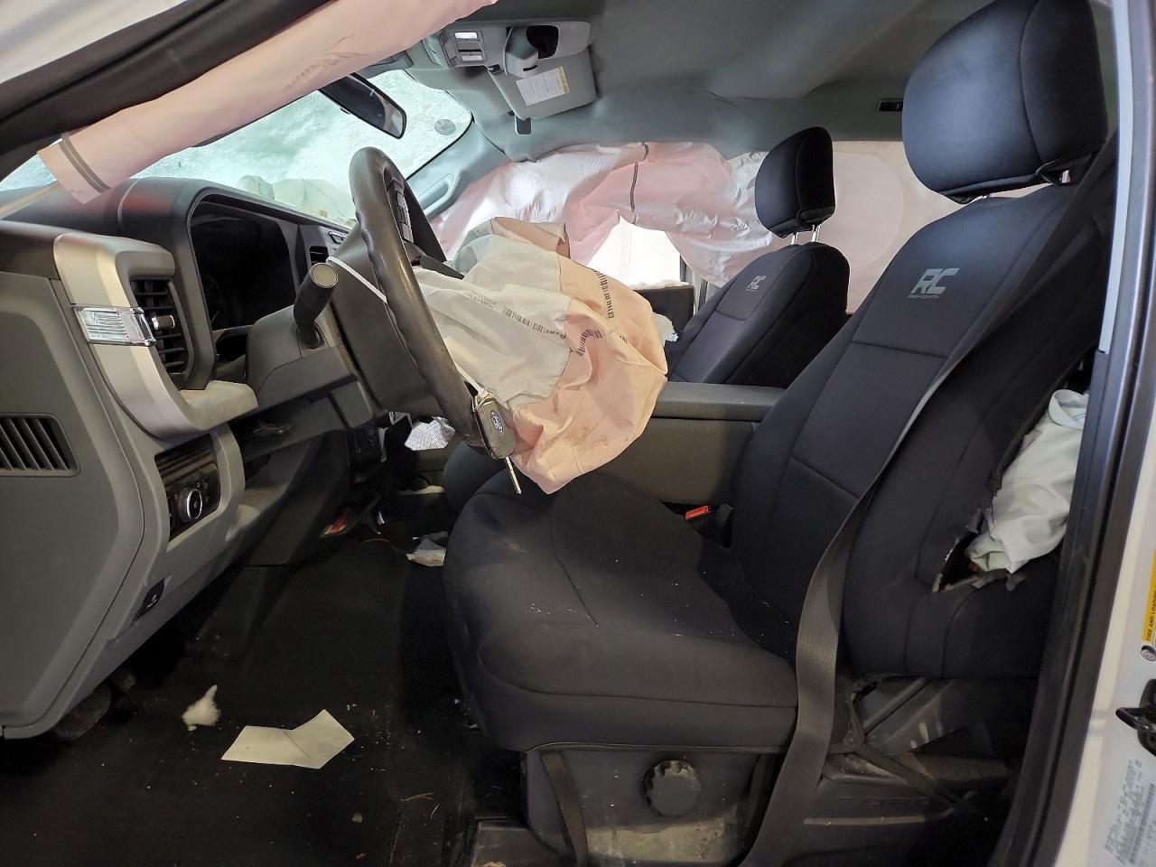 2024 Ford F350 Super Duty - Image 7
