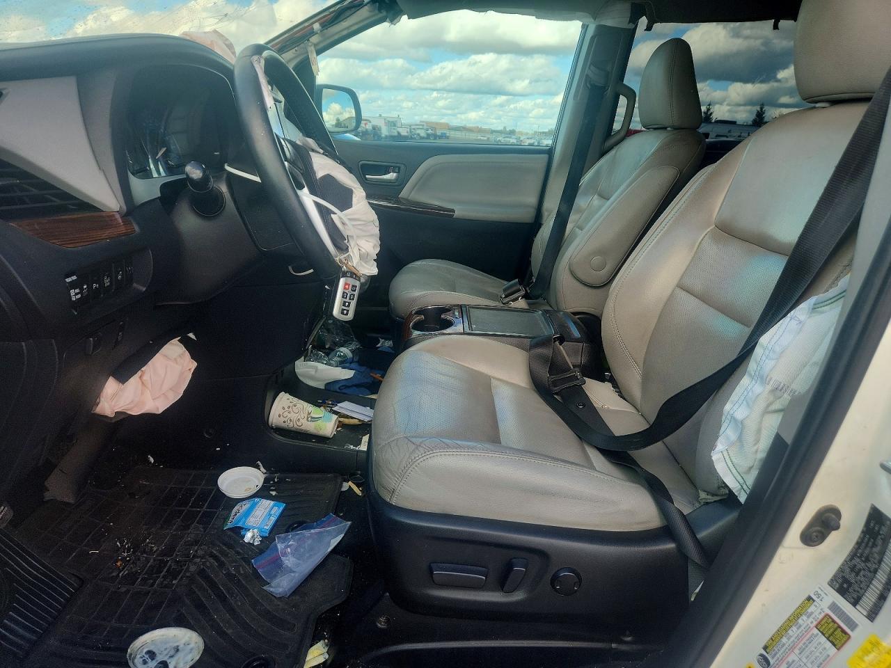 2016 Toyota Sienna Xle - Фото 7