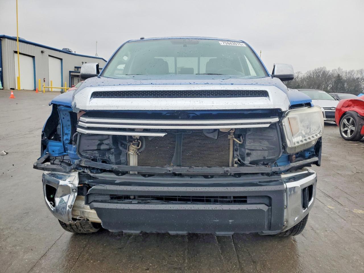 2016 Toyota Tundra Double Cab Limited - Image 5