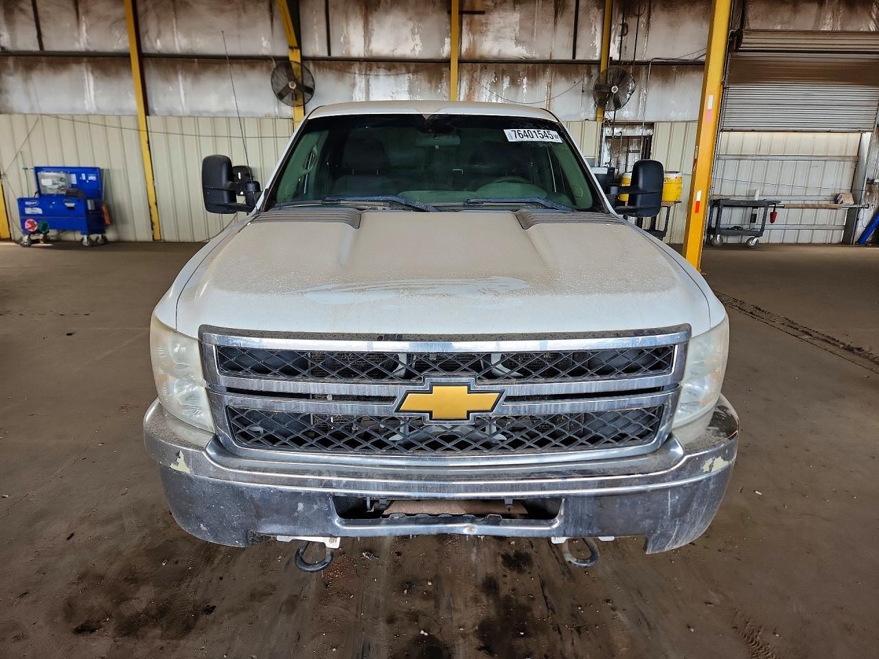 2013 Chevrolet Silverado C2500 Heavy Duty - Image 5