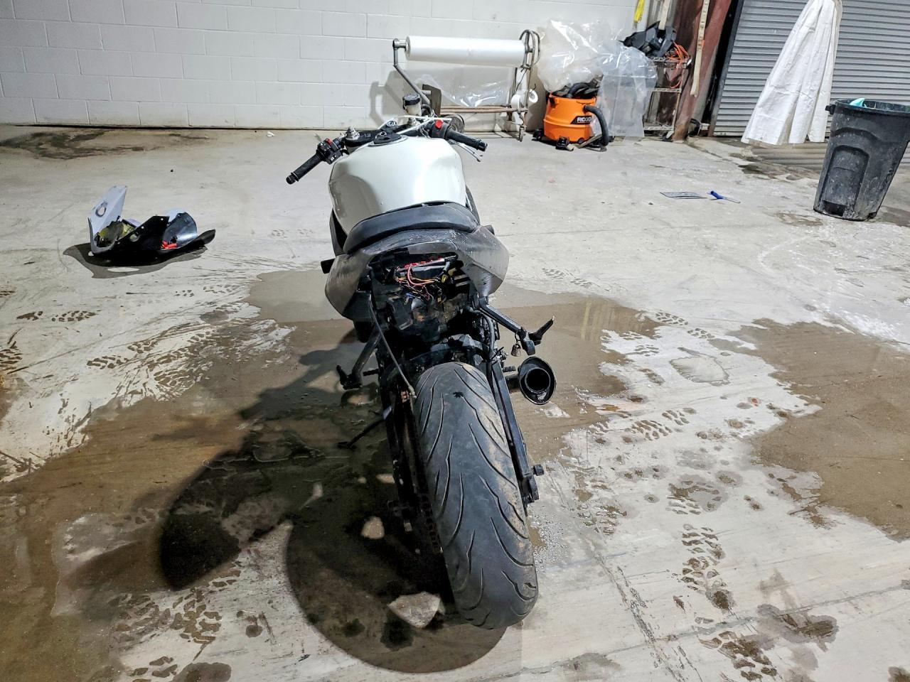 2004 Suzuki Gsx-R600 K - Фото 4