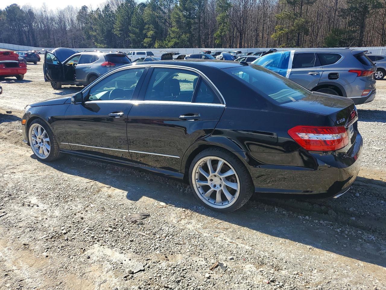 2010 Mercedes-Benz E 350 - Image 2