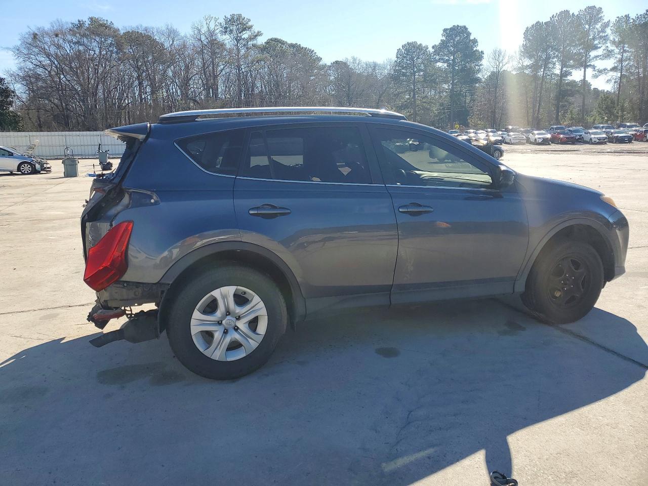 2015 Toyota Rav4 Le - Фото 3