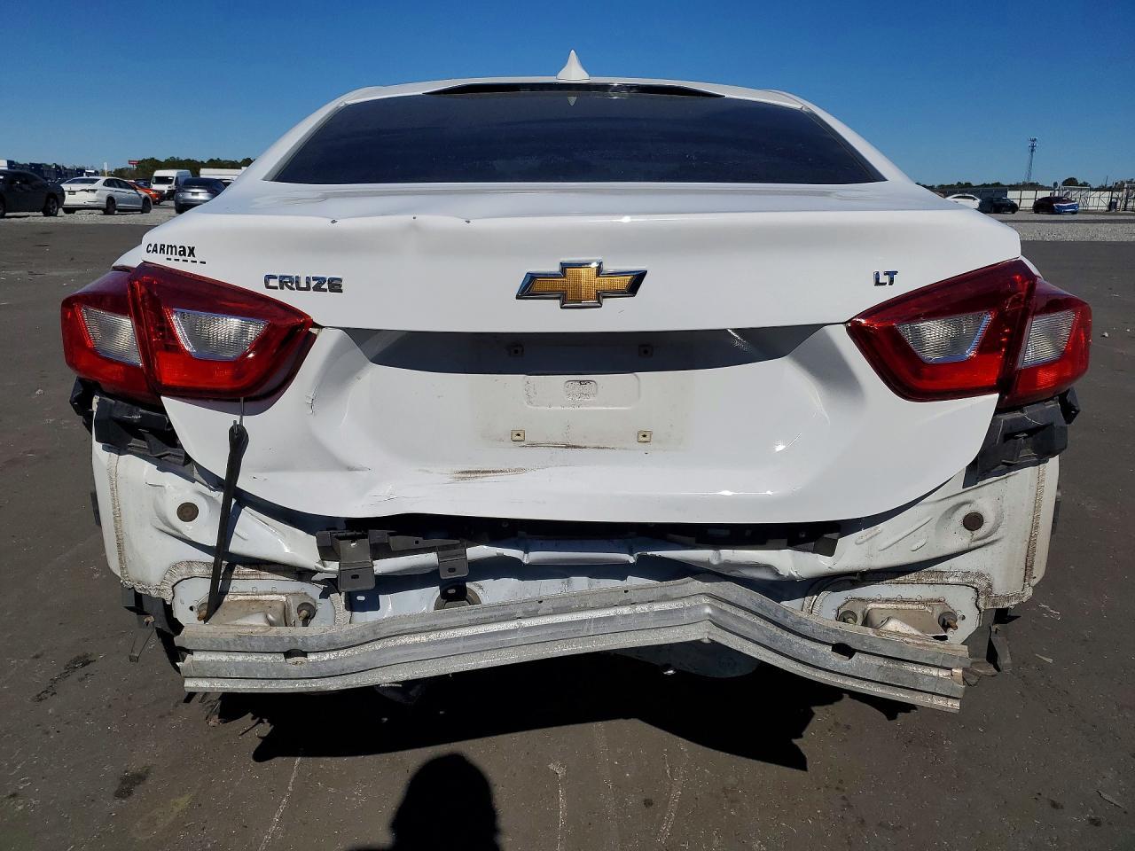 2019 Chevrolet Cruze Lt - Image 6