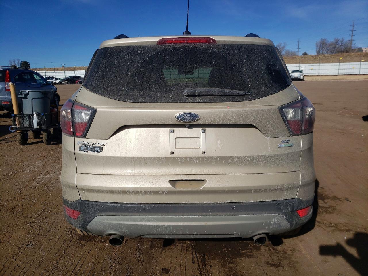 2017 Ford Escape Se - Фото 6