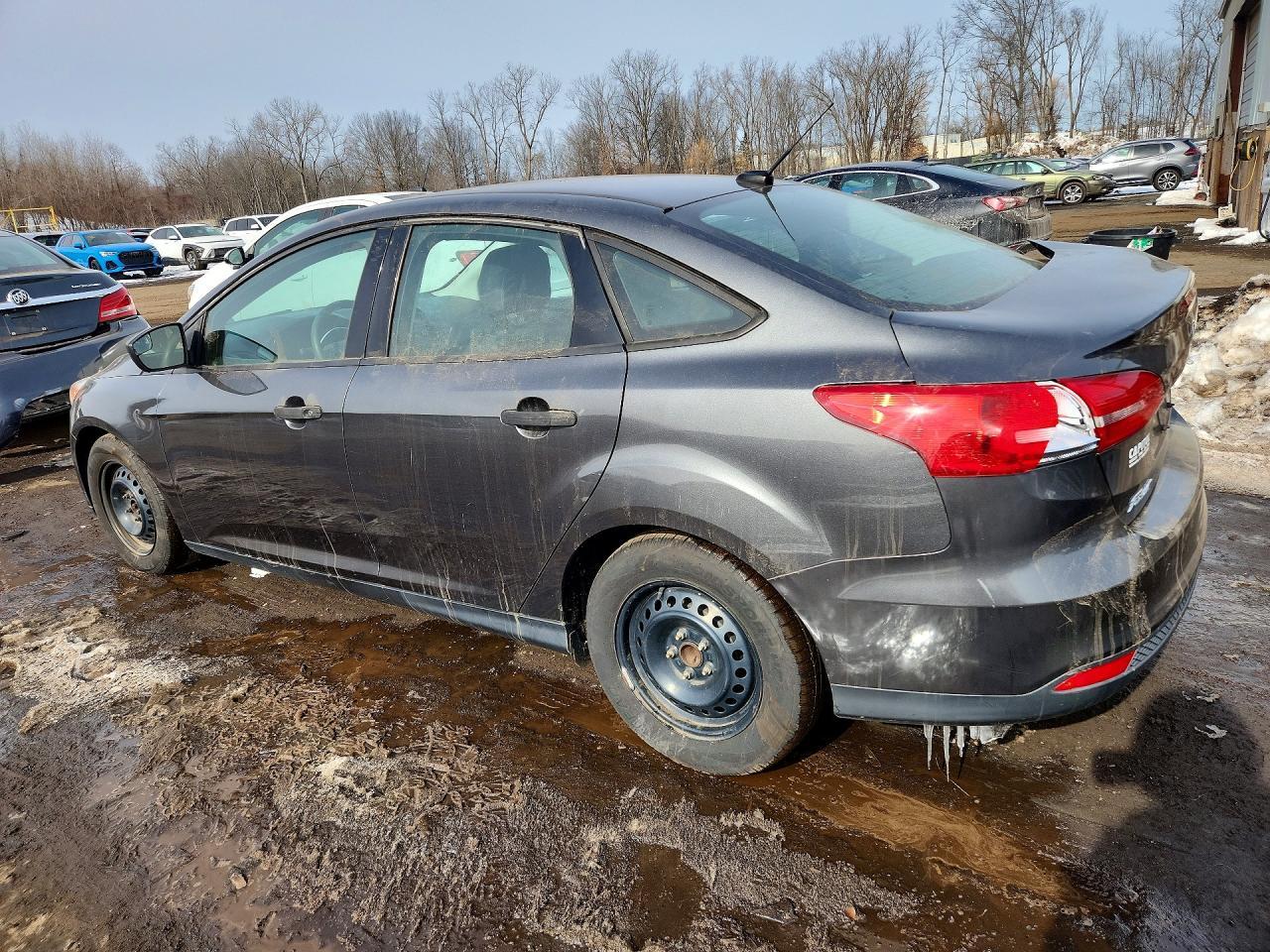 2018 Ford Focus S - Фото 2