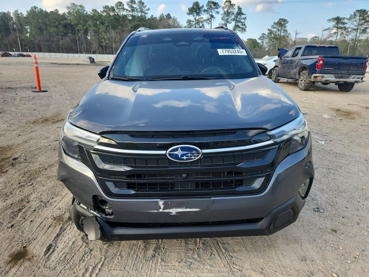 2025 Subaru Forester Touring - Image 5