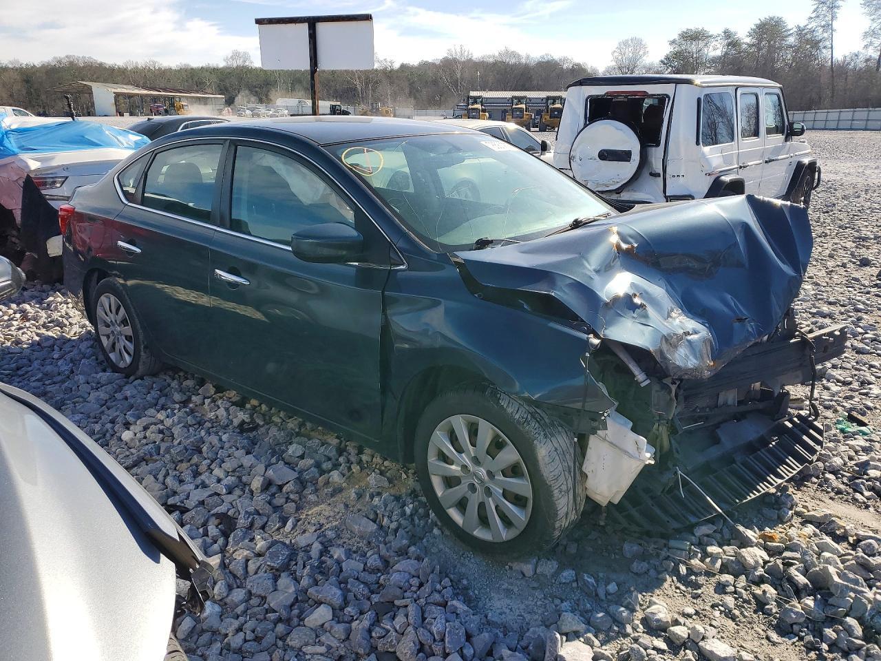2016 Nissan Sentra S - Image 4