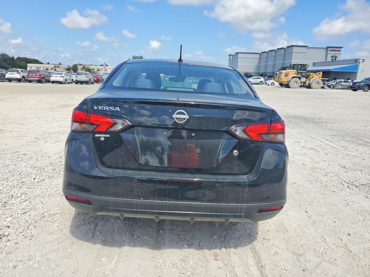 2023 Nissan Versa S - Фото 6