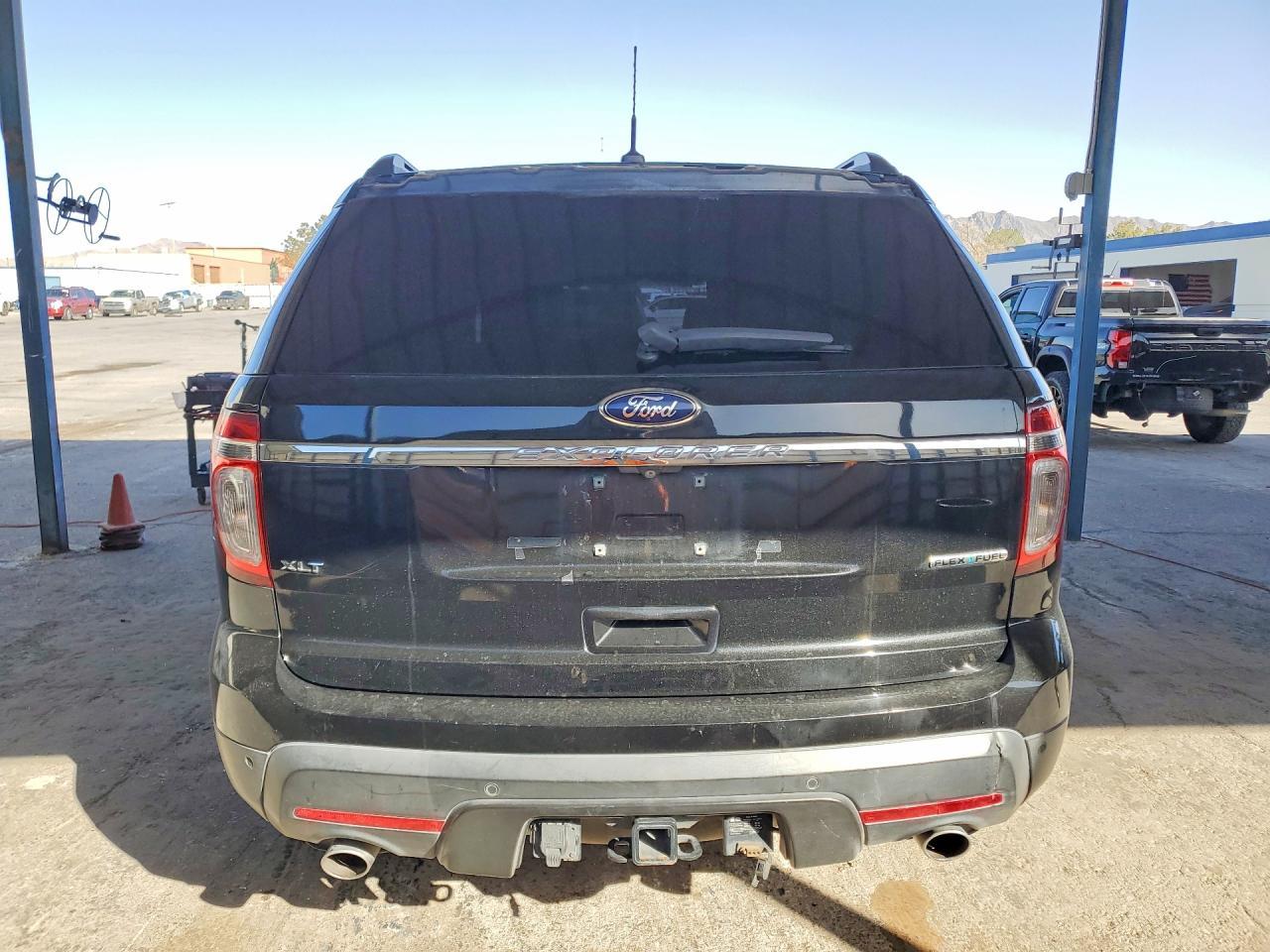 2015 Ford Explor Xlt - Image 6