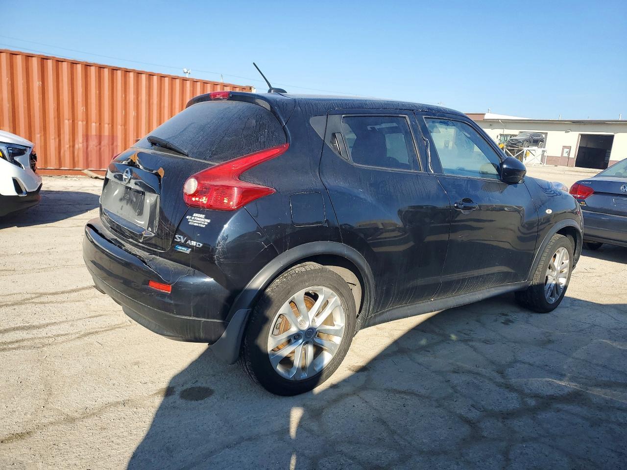 2012 Nissan Juke S - Фото 3