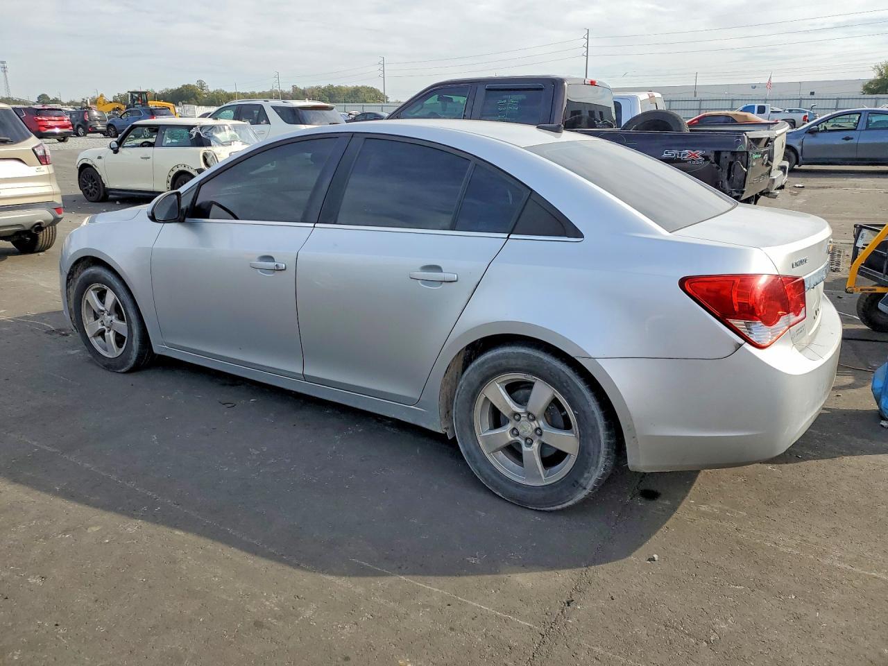 2012 Chevrolet Cruze Lt - Фото 2