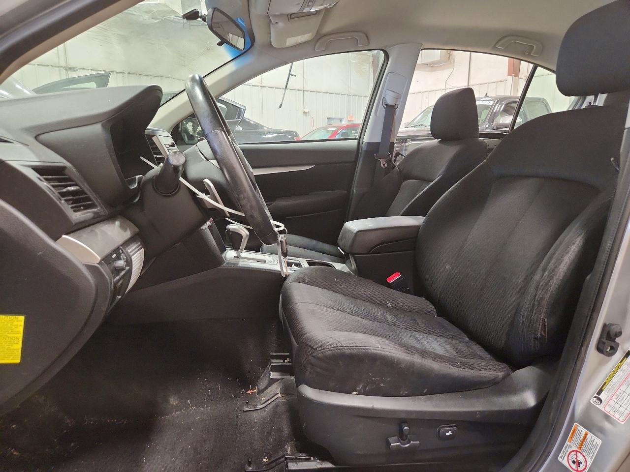 2011 Subaru Legacy 2.5I Premium - Image 7