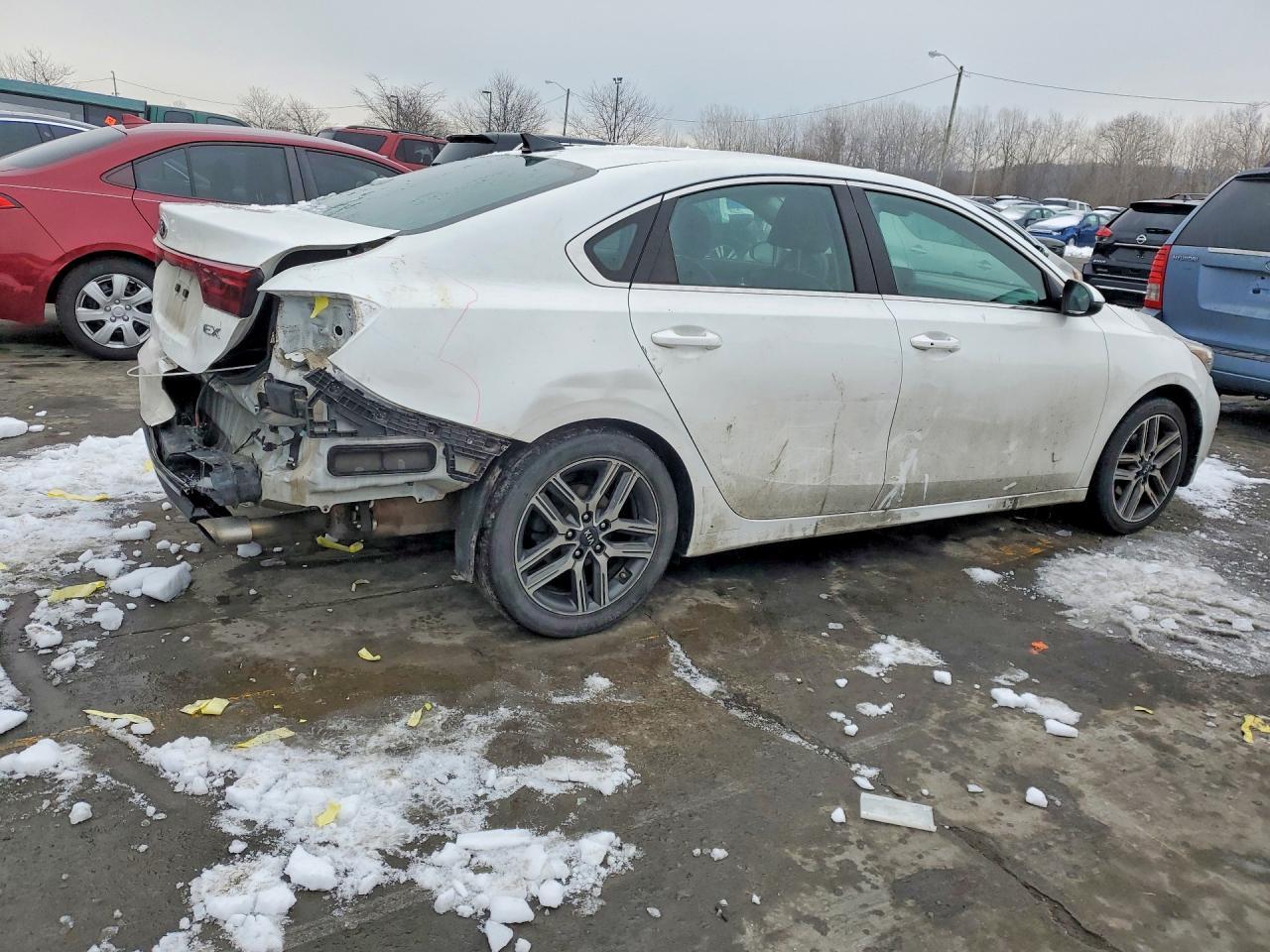 2021 Kia Forte Ex - Фото 3