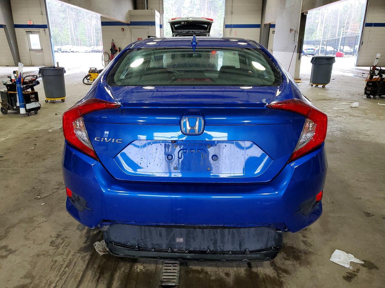 2019 Honda Civic Ex - Image 6